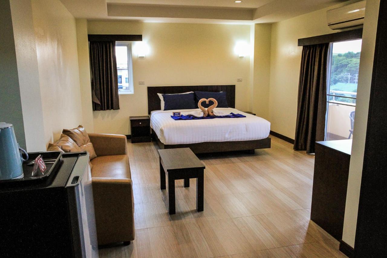 Sky Villa Hua Hin Guesthouse - Adults-Only Exterior photo