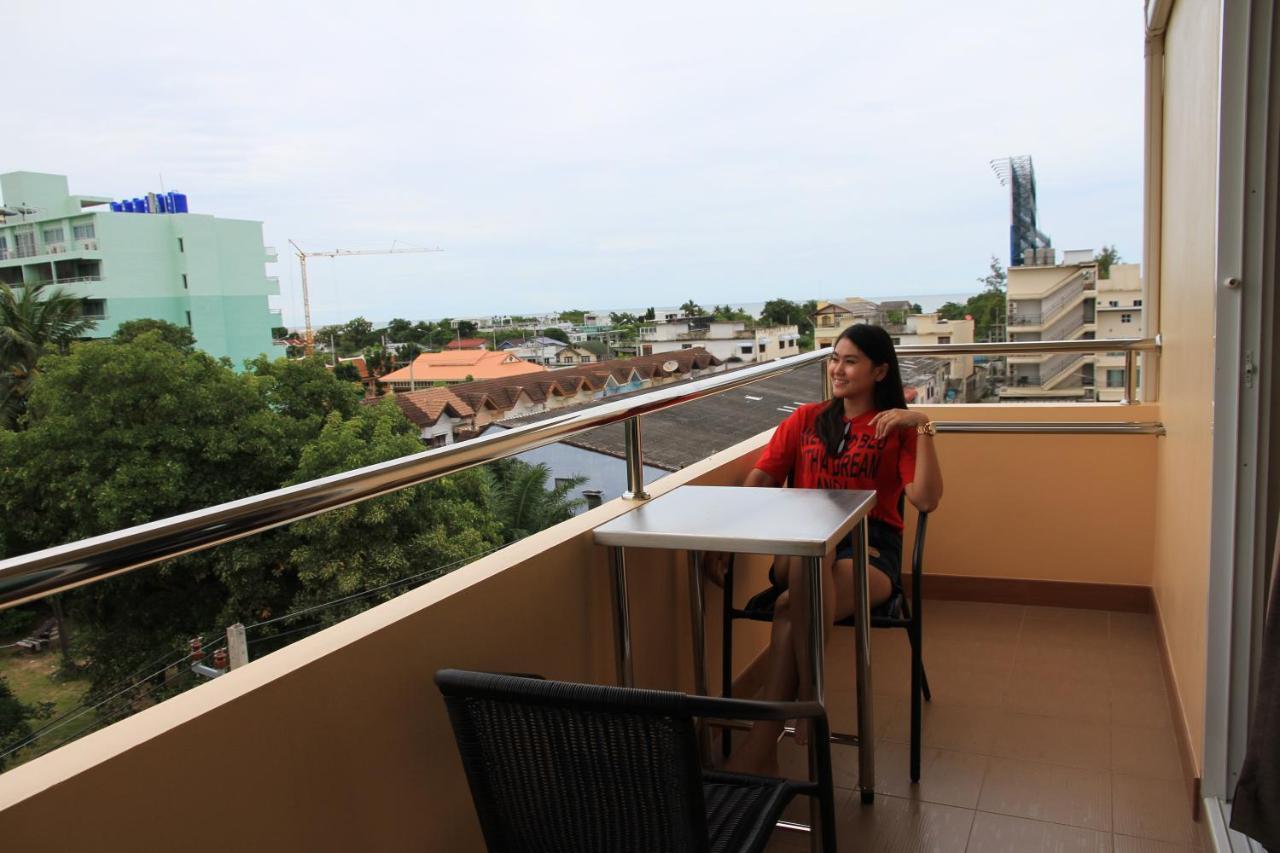 Sky Villa Hua Hin Guesthouse - Adults-Only Exterior photo