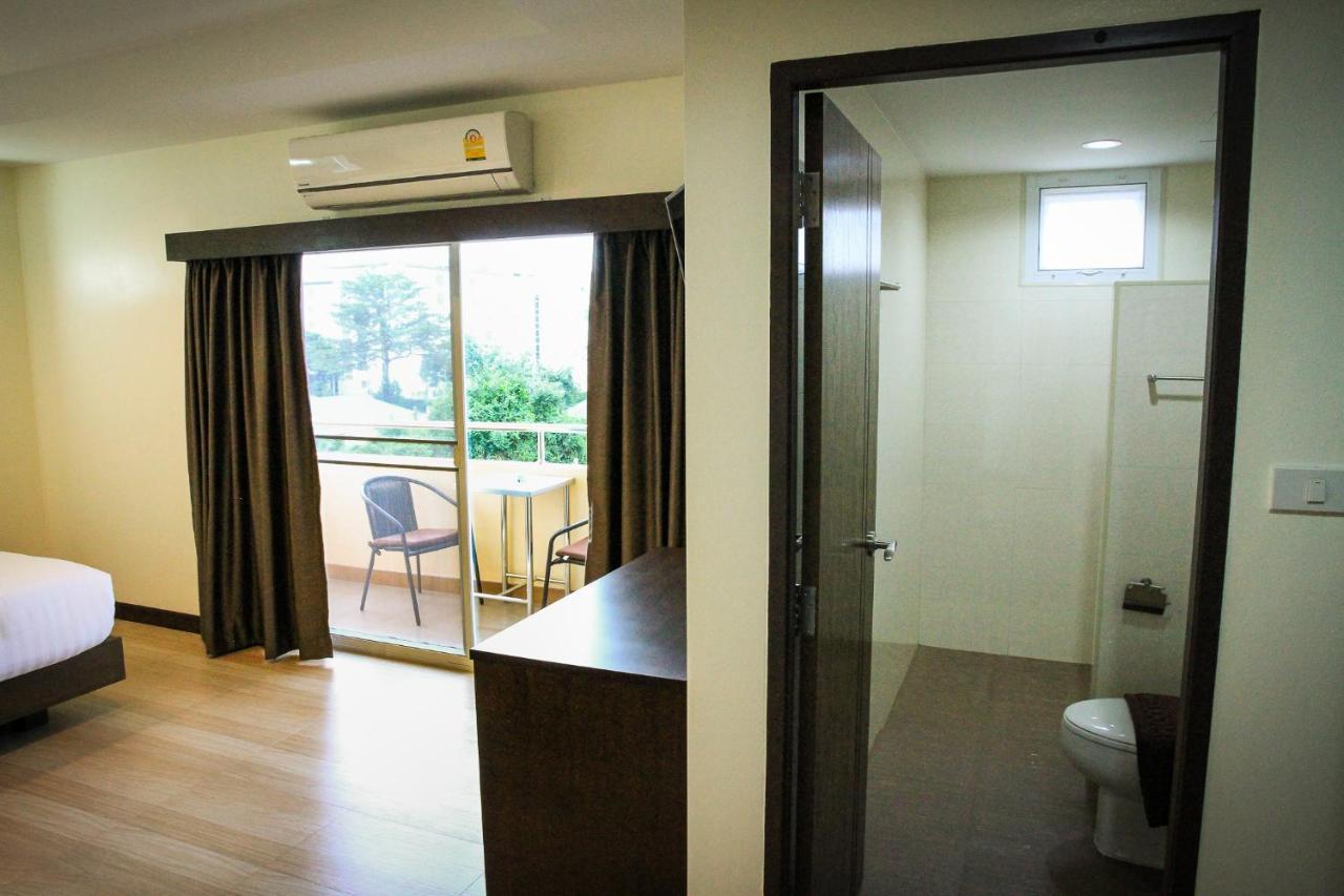 Sky Villa Hua Hin Guesthouse - Adults-Only Exterior photo