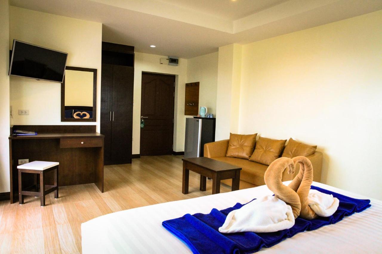 Sky Villa Hua Hin Guesthouse - Adults-Only Exterior photo