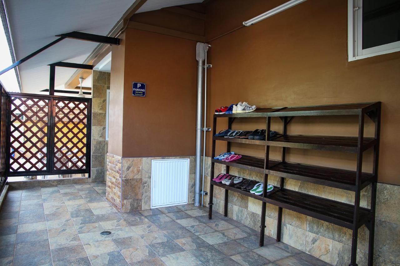 Sky Villa Hua Hin Guesthouse - Adults-Only Exterior photo
