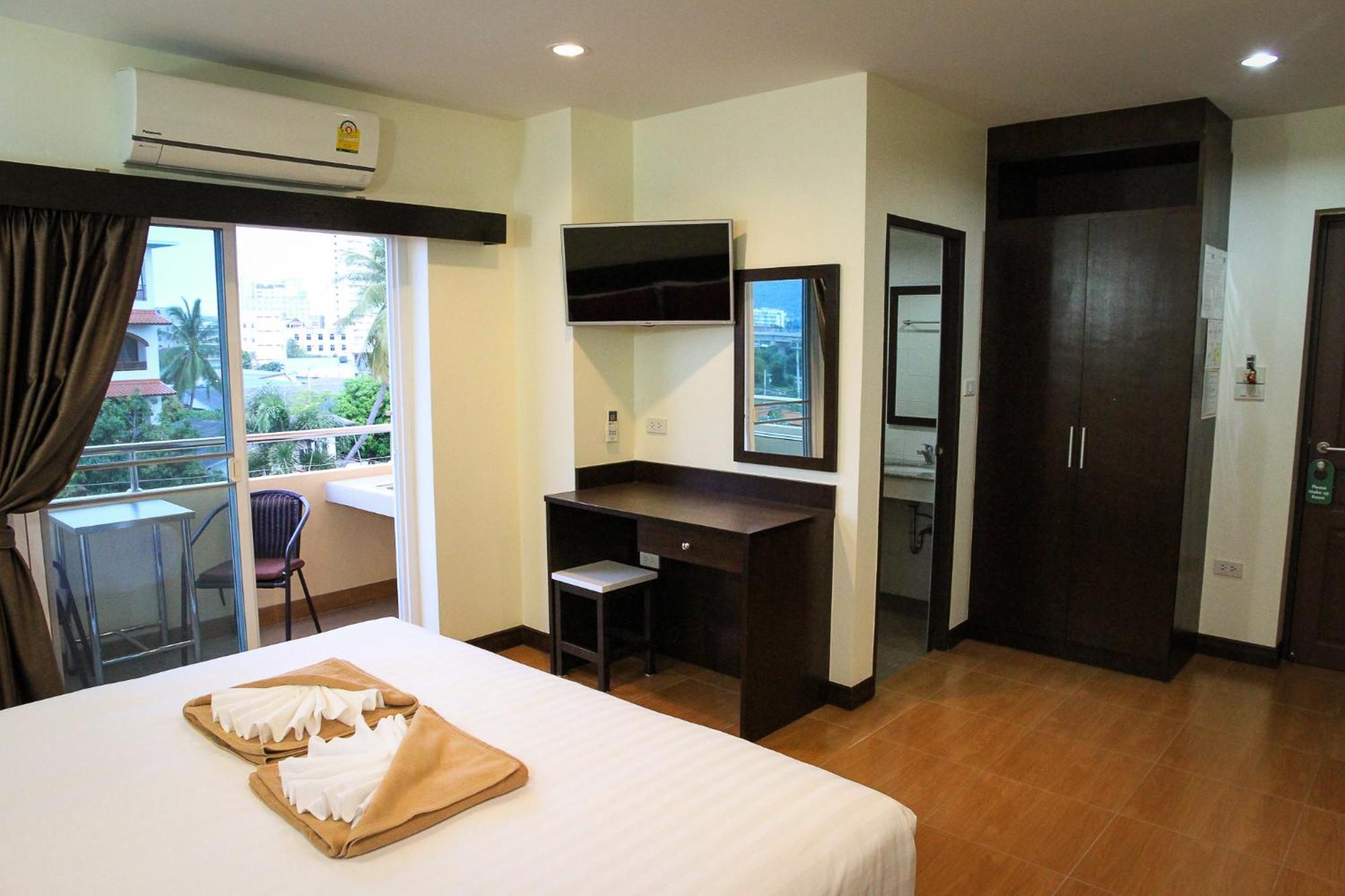Sky Villa Hua Hin Guesthouse - Adults-Only Exterior photo
