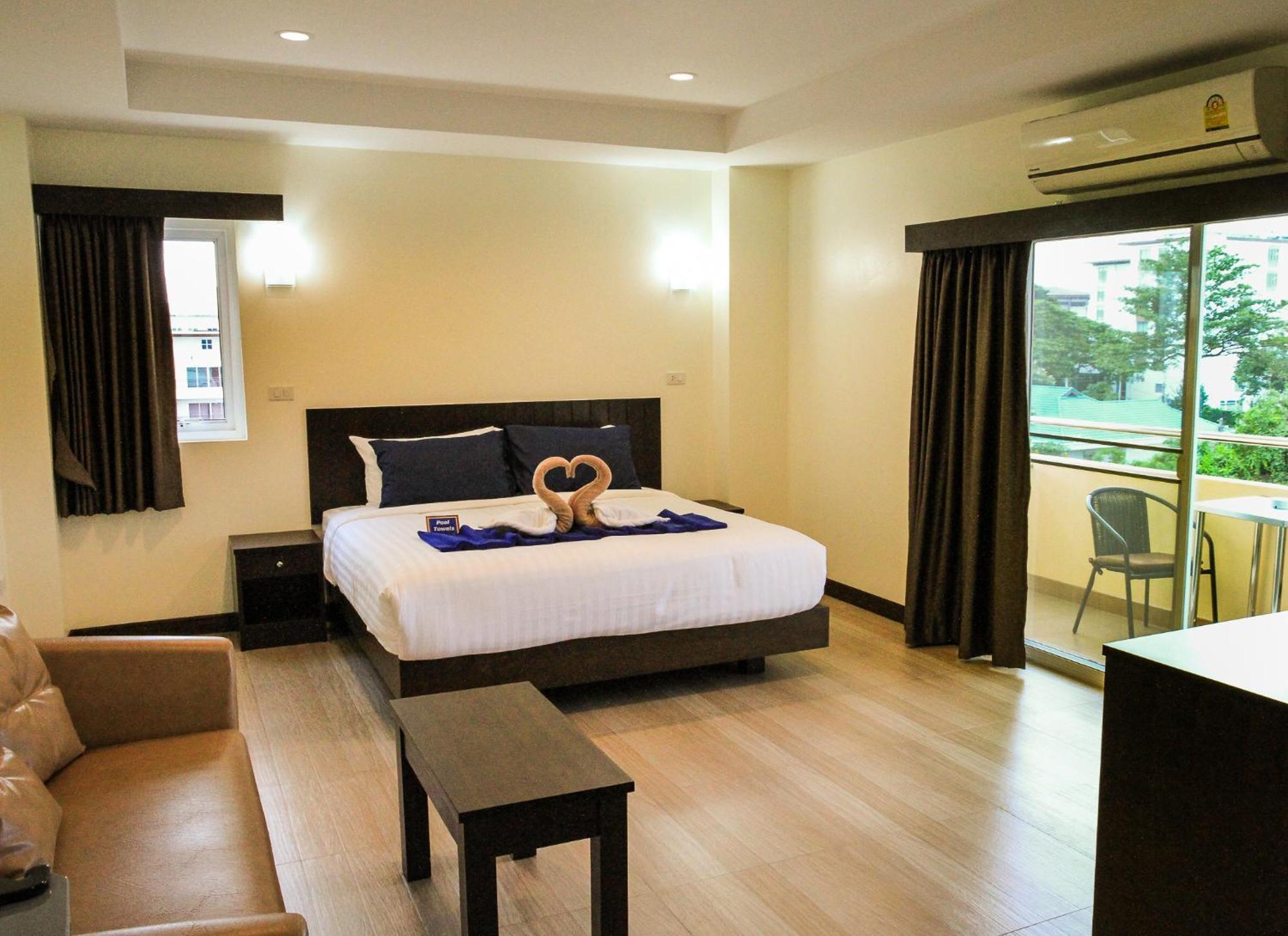 Sky Villa Hua Hin Guesthouse - Adults-Only Exterior photo